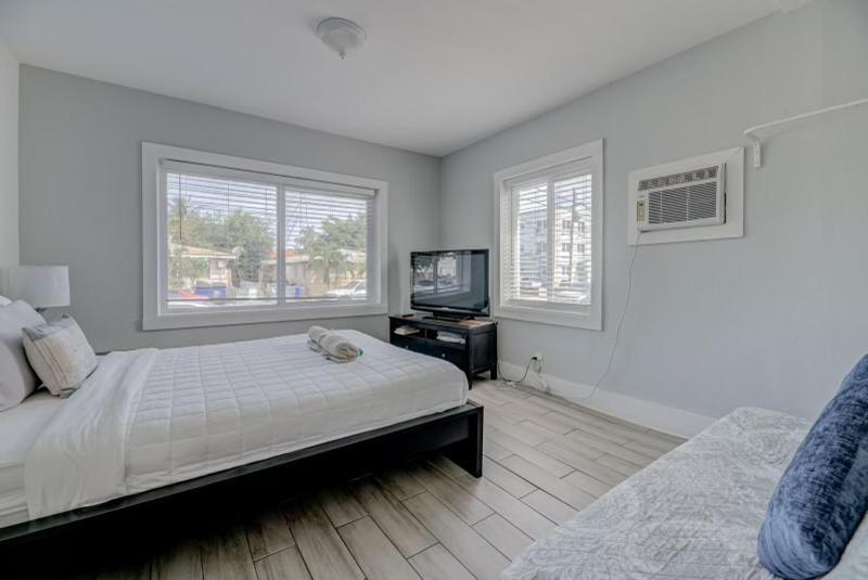 Adorable Private Apartments In The Heart Of Miami! Exterior foto