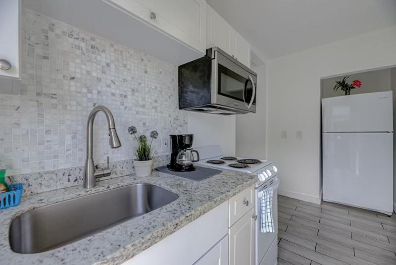 Adorable Private Apartments In The Heart Of Miami! Exterior foto