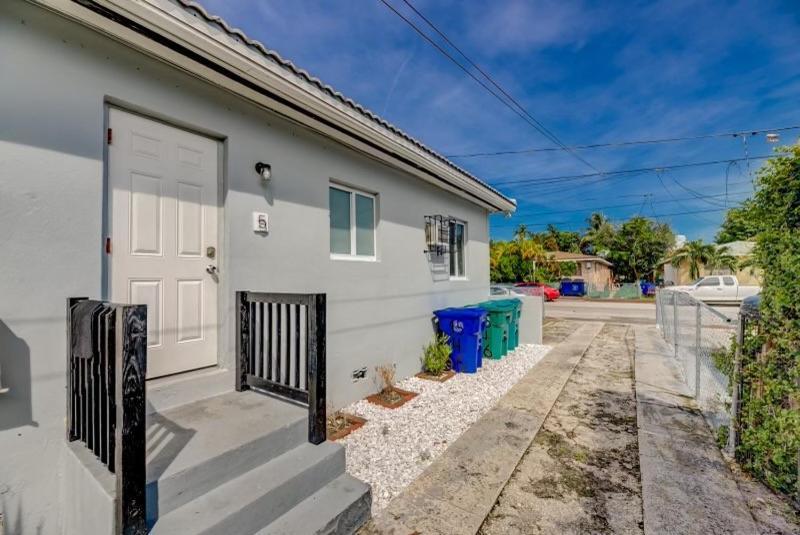 Adorable Private Apartments In The Heart Of Miami! Exterior foto
